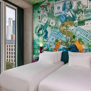 Kamer met een King Size Bed